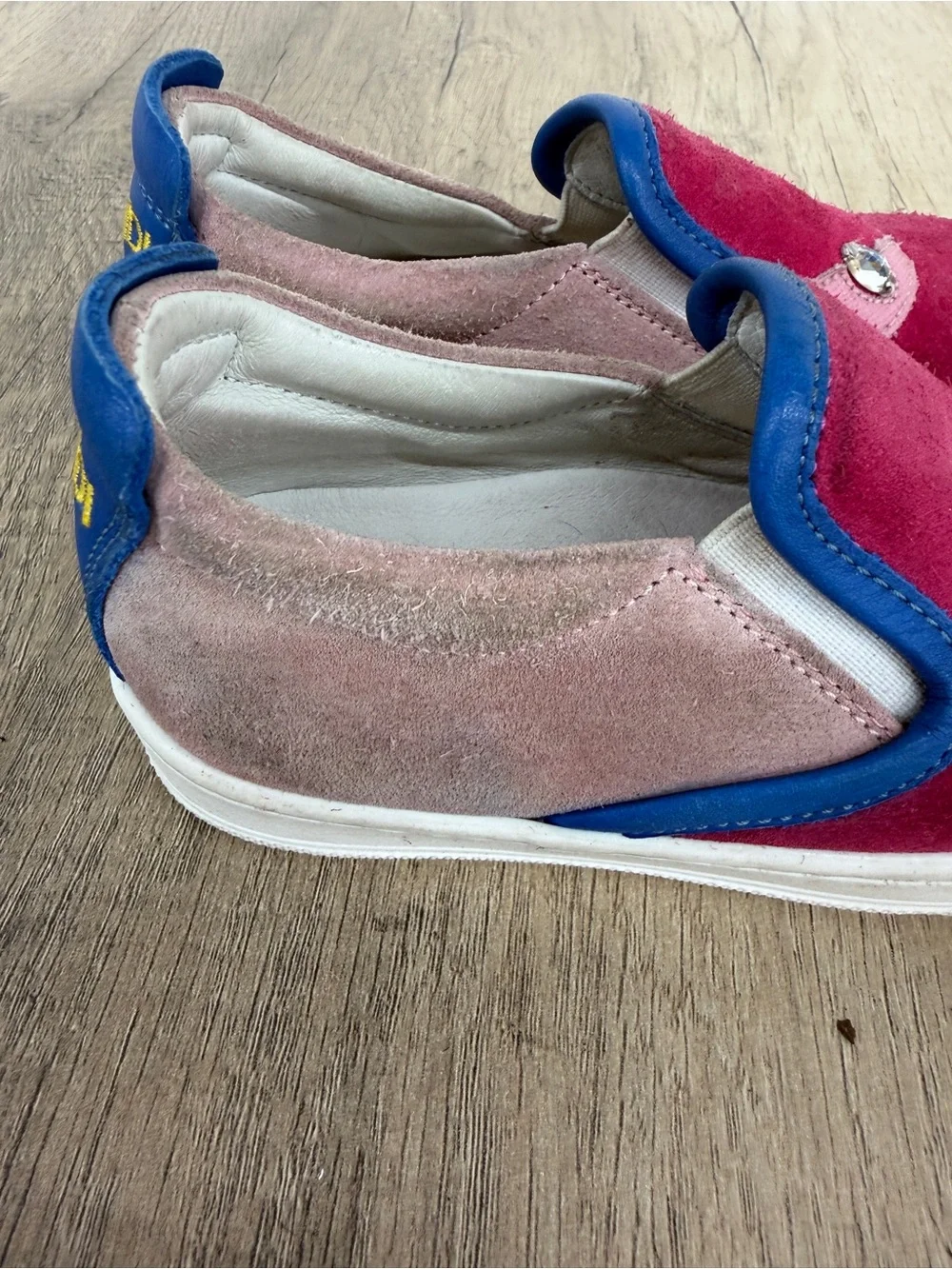 Fendi Kids Magenta & Light Pink Suede Slip-On Sneakers with Blue Trim